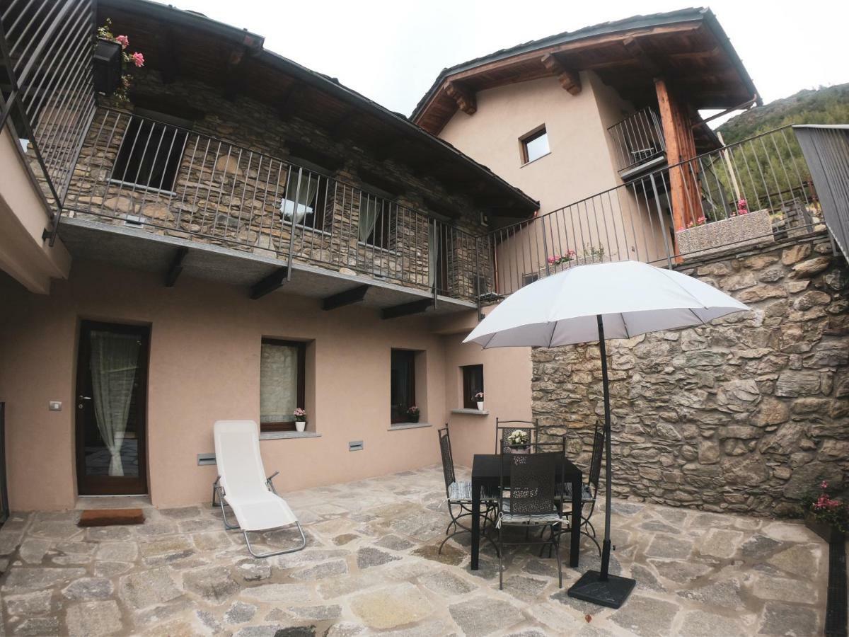 Le Casette Di Rovine Apartment Aosta Exterior photo